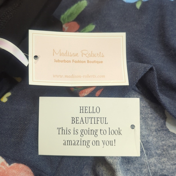 Lot of 10 NWT Tops Reseller Mystery Box Zenana Watermelon Riah etc - Picture 14 of 16